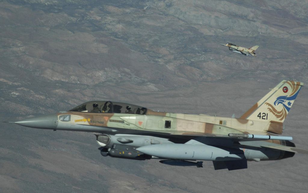 Ισραηλινό μαχητικό F-16 συνετρίβη στην Μεσόγειο, σώοι οι δύο χειριστές του