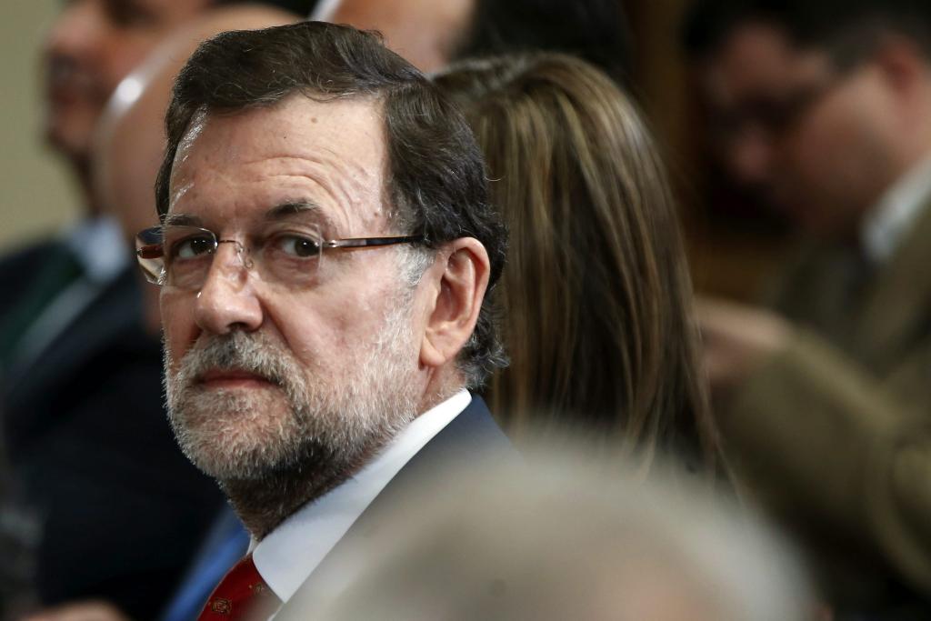 Την παραίτηση του Ραχόι ζητούν οι ισπανοί σοσιαλιστές για τα SMS στον ταμία του Λαϊκού Κόμματος