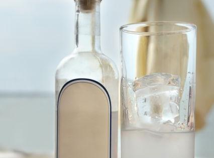 [στο ποτήρι] Εχει και το ούζο τα μυστικά του