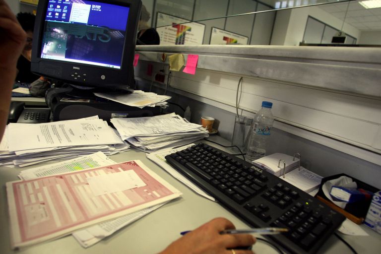 «Αρρυθμίες» στο Taxisnet εξαιτίας των 335.000 δηλώσεων που υποβλήθηκαν τη Δευτέρα | tanea.gr «Αρρυθμίες» στο Taxisnet εξαιτίας των 335.000 δηλώσεων που υποβλήθηκαν τη Δευτέρα | tanea.gr