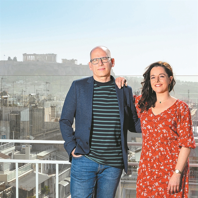 «Να μιλήσουμε για τις ζωές που δεν βλέπουμε στα ρεπορτάζ ή στο σινεμά»