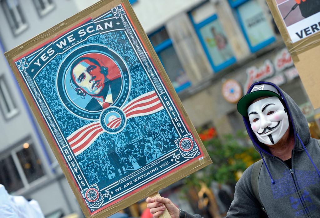 «Φρένο» στις δραστηριότητες των Anonymous έβαλε η σύλληψη 5 ηγετών τους από το FBI