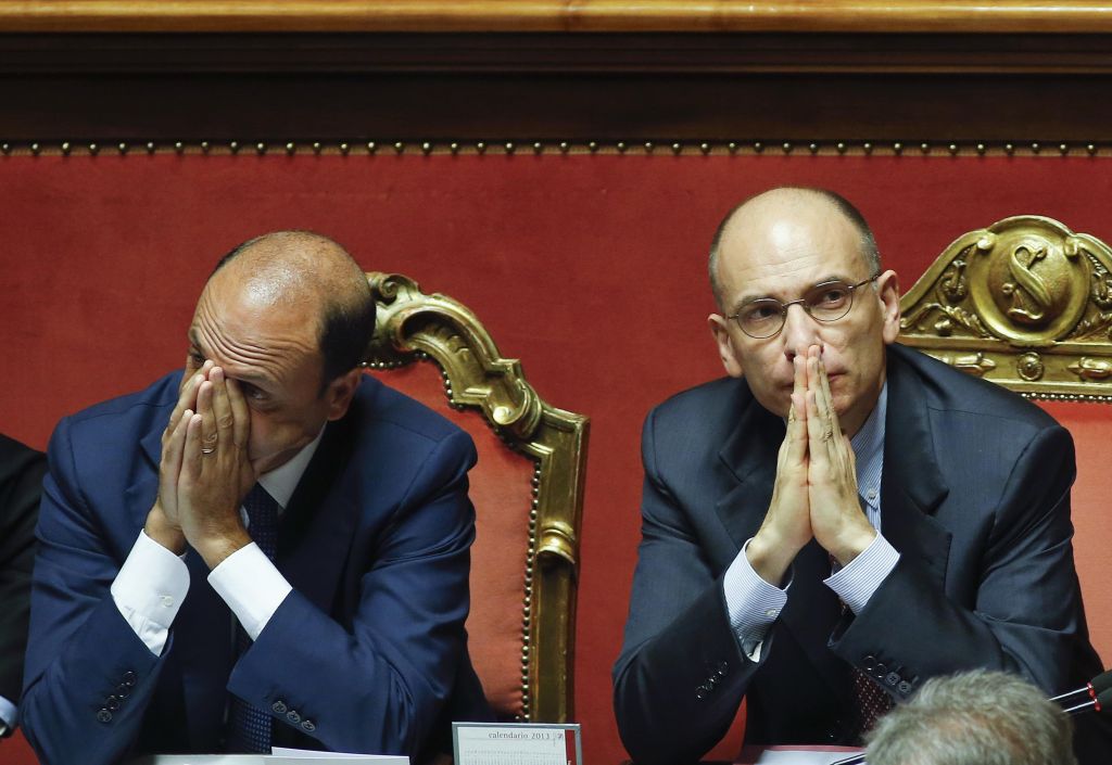 Οι κυβερνητικοί εταίροι στην Ιταλία ανεβάζουν τους τόνους της αντιπαράθεσής τους για το θέμα Μπερλουσκόνι