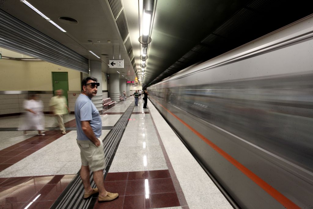 Φάρσα η απειλή για βόμβα σε σταθμό του μετρό της Αθήνας