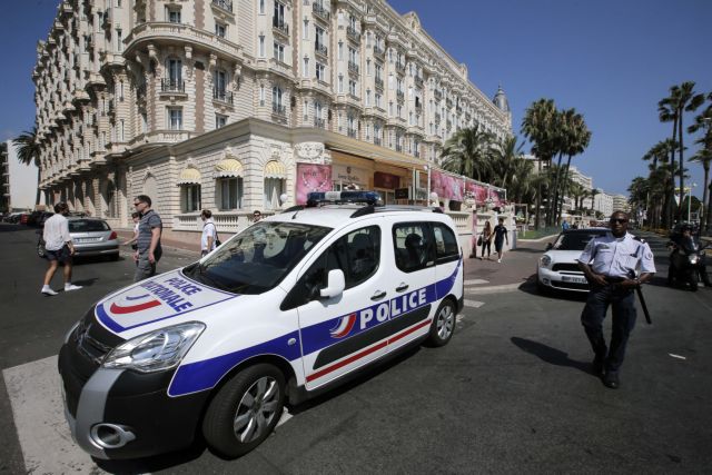 Γάλλοι αστυνομικοί στην Ισπανία ακολουθούν τα ίχνη των «χρυσοδάκτυλων» των Καννών