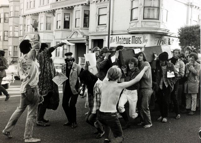 ΣΑΝ ΦΡΑΝΣΙΣΚΟ 1967: Ενα κίνημα αγάπης που άλλαξε τον κόσμο | tanea.gr