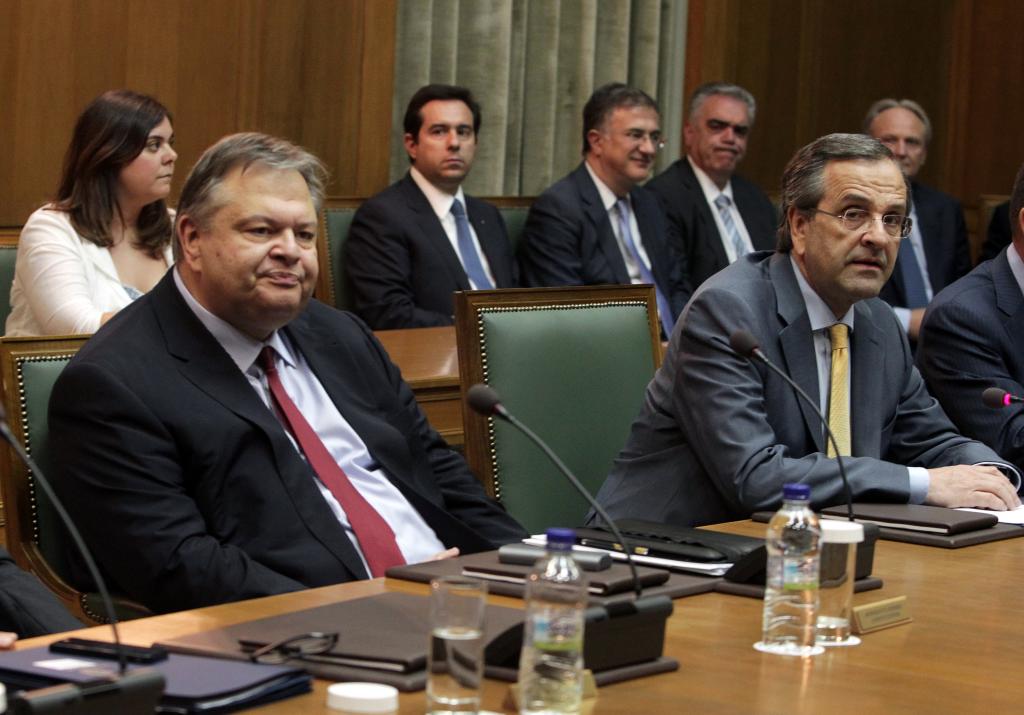 Σύσκεψη Βενιζέλου με τους υπουργούς και υφυπουργούς του ΠΑΣΟΚ
