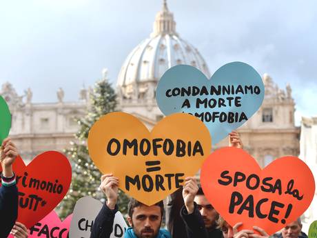 Σοκ στην Ιταλία από αυτοκτονία γκέι: «Δεν ξέρω πώς θα μπορούσε να με αποδεχθεί η οικογένειά μου»