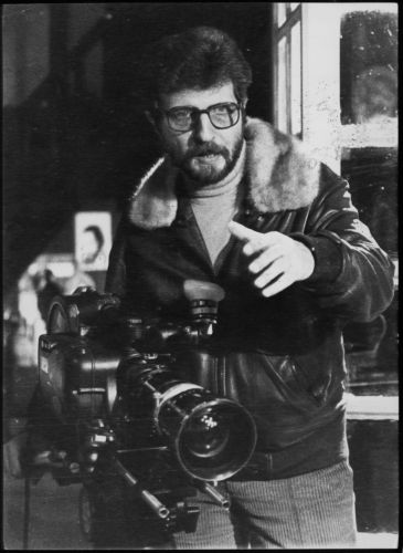 Πέθανε ο σκηνοθέτης του «Αγγελου» Γιώργος Κατακουζηνός