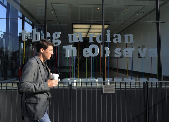 Ο Λευκός Οίκος επικρίνει εμμέσως την καταστροφή αρχείου της «Guardian»
