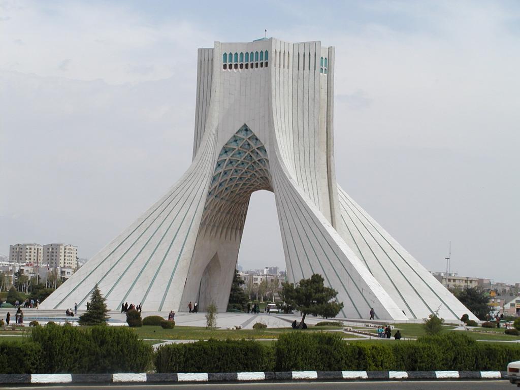 Μια γυναίκα διορίστηκε εκπρόσωπος Τύπου του υπουργείου Εξωτερικών του Ιράν