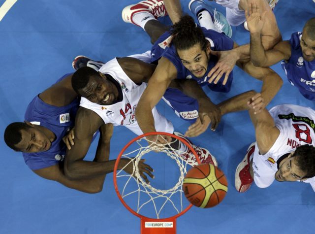 Τουρνουά μπάσκετ σε… σχεδία με παγκόσμιους σταρ θα διοργανώσουν στο Ευρωμπάσκετ της Σλοβενίας