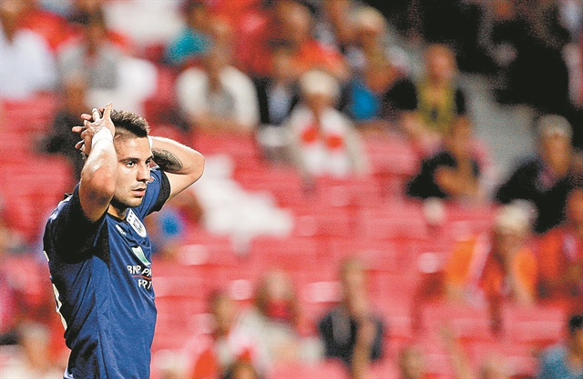 Η Αντερλεχτ στο μικροσκόπιο