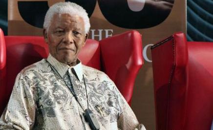 Εξιτήριο πήρε ο Νέλσον Μαντέλα – Παραμένει κρίσιμη η κατάστασή του