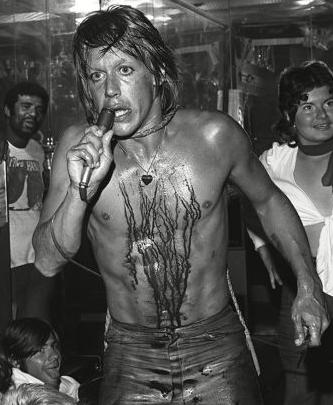 Ροκ μυθολογία: Ιγκι Ποπ εναντίον μηχανόβιων