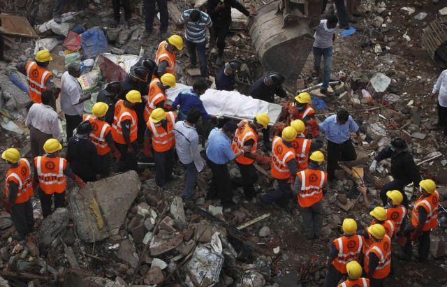 Ινδία: Στους 61 οι νεκροί από την κατάρρευση κτιρίου στη Βομβάη