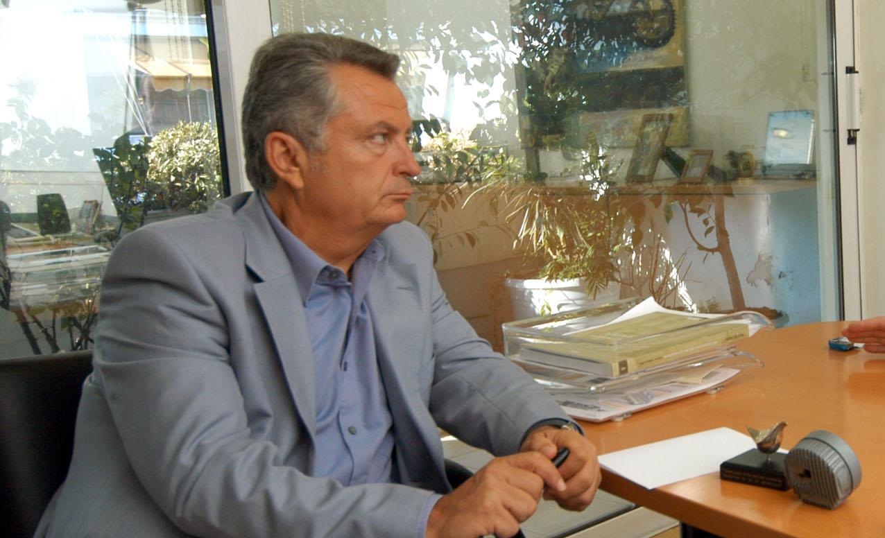 Ελεύθερος αφέθηκε ο δημοσιογράφος των «ΝΕΩΝ» Γιώργος Παπαχρήστος μετά τη μήνυση του Π. Καμμένου - ΤΑ ΝΕΑ