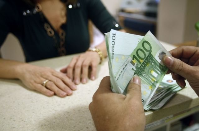 Μείωση 1 δισ. ευρώ των καταθέσεων στις ελληνικές τράπεζες τον Σεπτέμβριο