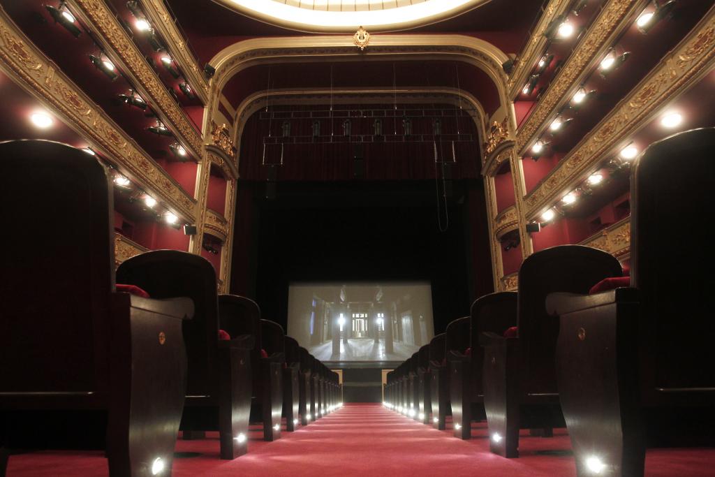 Αποκαλυπτήρια για το Δημοτικό Θέατρο Πειραιά – παρουσιάστηκε και το πρόγραμμα
