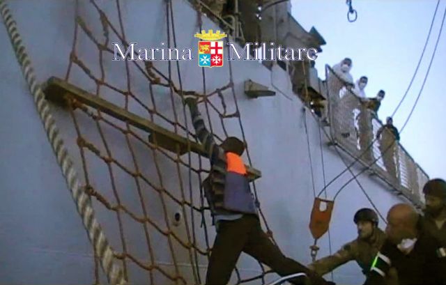 ΙΤΑΛΙΑ ΑΜΕΙΩΤΟ ΤΟ ΚΥΜΑ ΤΩΝ ΜΕΤΑΝΑΣΤΩΝ