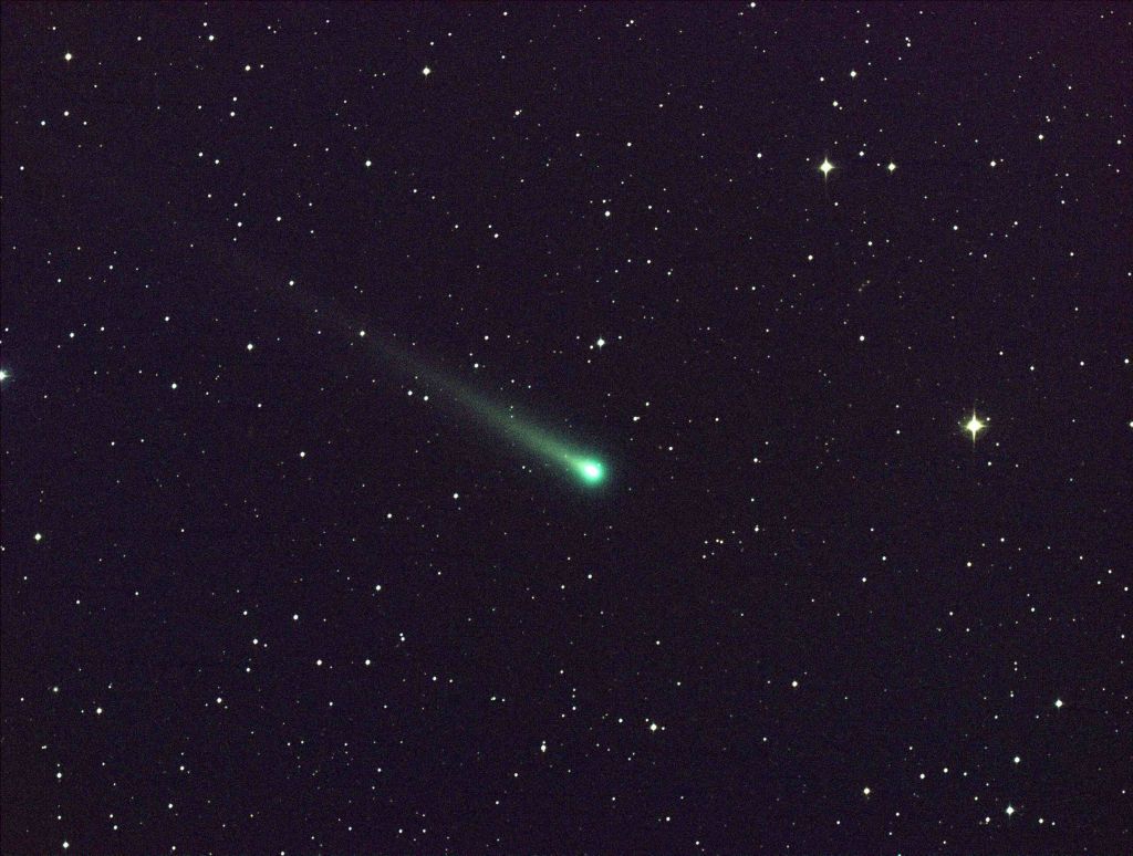 Ο κομήτης ISON πλησιάζει τον Ηλιο και ήδη είναι ορατός ακόμα και με κιάλια