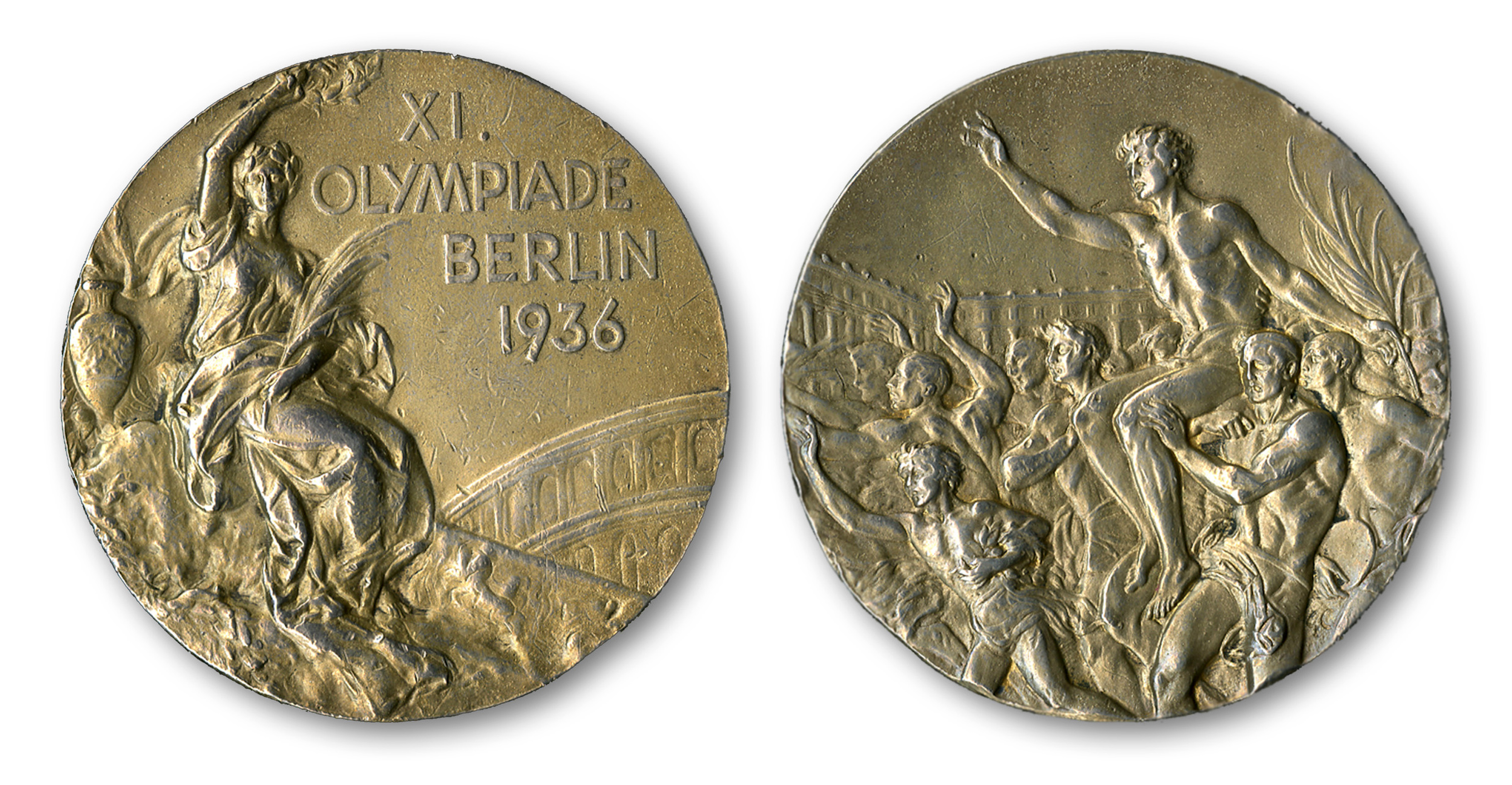 Первое олимпийское золото. Джесси Оуэнс. Олимпийские медали Берлин 1936. Золотая Олимпийская медаль 1936.