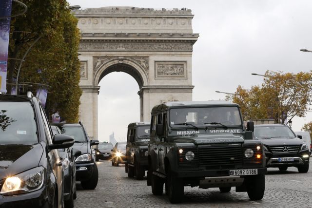 Σε κατάσταση επιφυλακής και σοκ ξύπνησε το Παρίσι