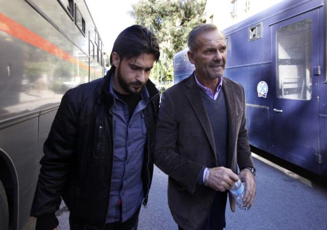 Ποινική δίωξη ασκήθηκε στον Πέτρο Κωστόπουλο για χρέη προς το Δημόσιο