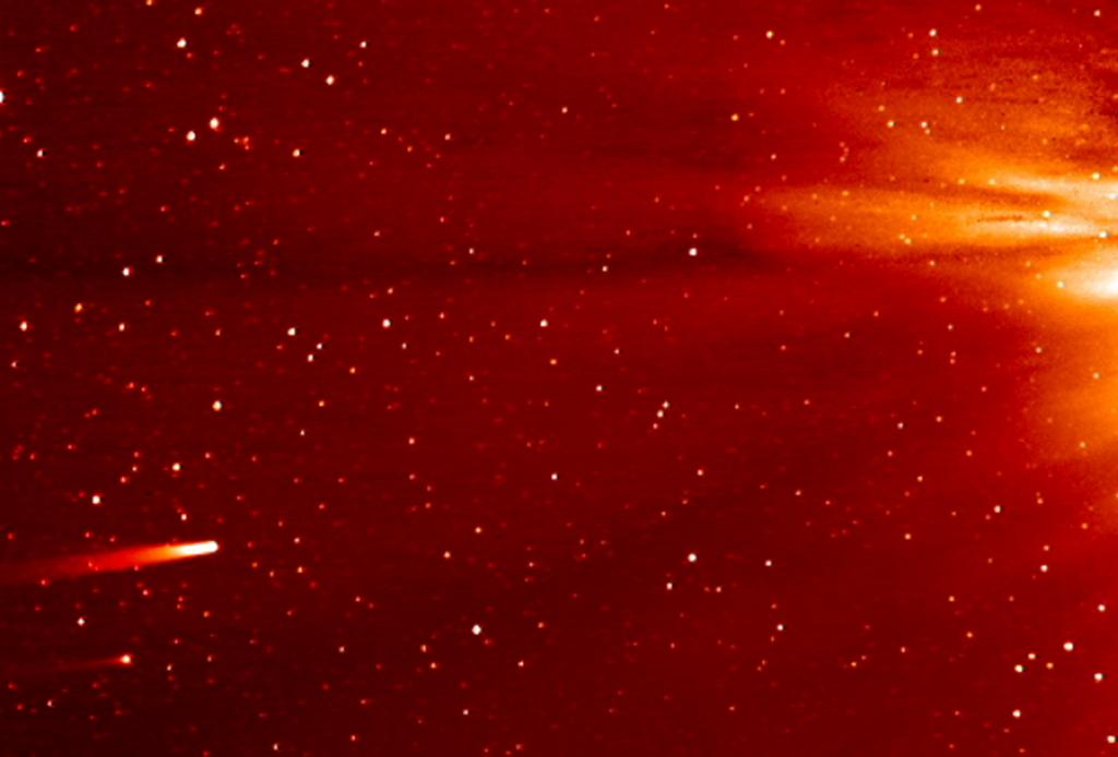 Νέες εικόνες από το διάστημα αφήνουν ελπίδες ότι ο κομήτης ISON είναι ακόμα «ζωντανός»