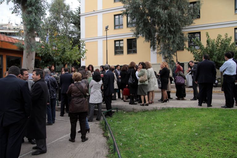Συγκέντρωση διαμαρτυρίας προγραμματίζουν οι δικαστές την Τετάρτη | tanea.gr Συγκέντρωση διαμαρτυρίας προγραμματίζουν οι δικαστές την Τετάρτη | tanea.gr