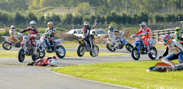 Νεκρός οδηγός μοτοσυκλέτας, στον αγώνα στη μνήμη του Μάρκο Σιμοντσέλι