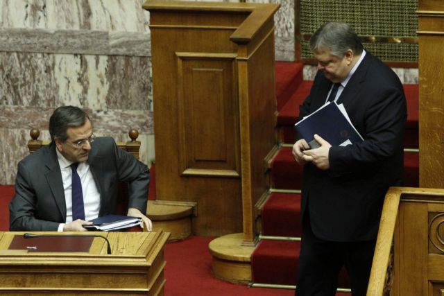 «Υποβρύχια» σύγκρουση στη Βουλή μεταξύ ΣΥΡΙΖΑ – κυβέρνησης
