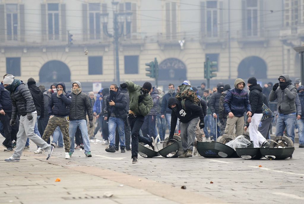 Ιταλία: Διαδηλώσεις για την κρίση και επεισόδια σε πολλές πόλεις