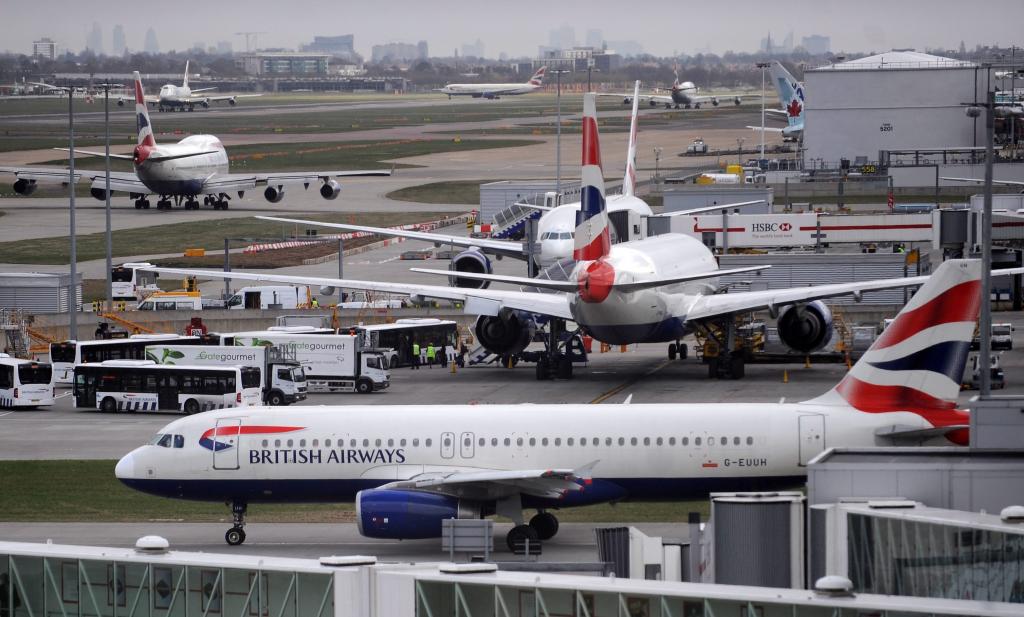 H British Airways επιτρέπει πλέον εν πτήσει ταμπλέτες, κονσόλες και κινητά στους επιβάτες της