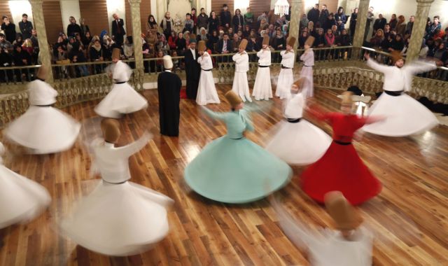 Ο χότζας, ο πασάς και τα δολάρια: Νέες αποκαλύψεις σκανδάλων στον βρώμικο πόλεμο Γκιουλέν – Ερντογάν