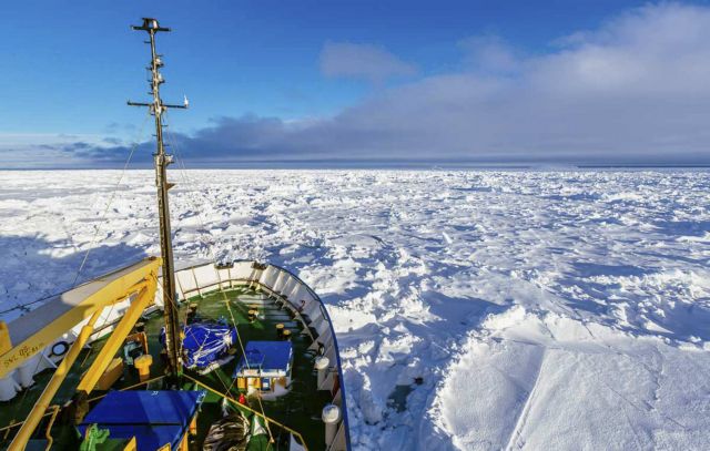 Περιπέτεια στην Ανταρκτική για ρωσικό πλοίο