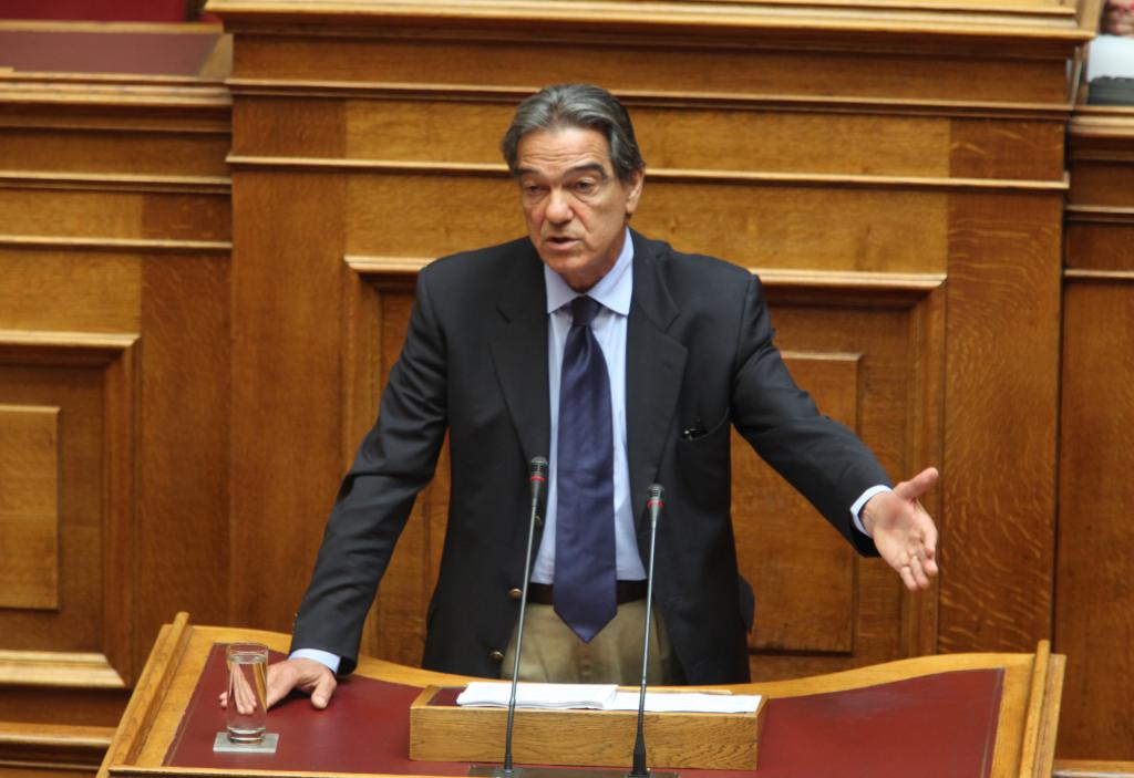 Ανοιχτό άφησε το ενδεχόμενο να καταψηφίσει φόρο ακινήτων και άρση πλειστηριασμών ο Σηφουνάκης