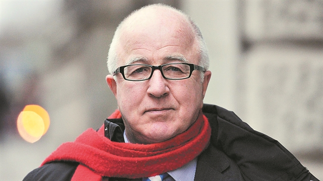 Δεν υπάρχει Τσόρτσιλ να αναλάβει τα ηνία