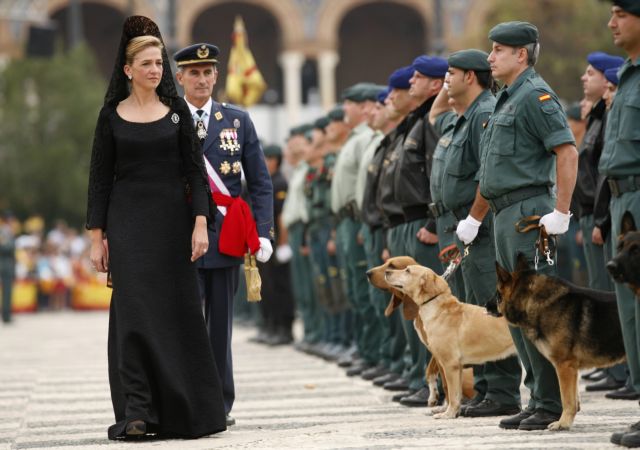 Η «ινφάντα της Ελλάδας» έφερε νέους μπελάδες στο παλάτι των Βουρβόνων