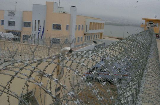 Στον Δομοκό οι φυλακές υψίστης ασφαλείας: Με φύλαξη από ΕΛ.ΑΣ και οχήματα του στρατού