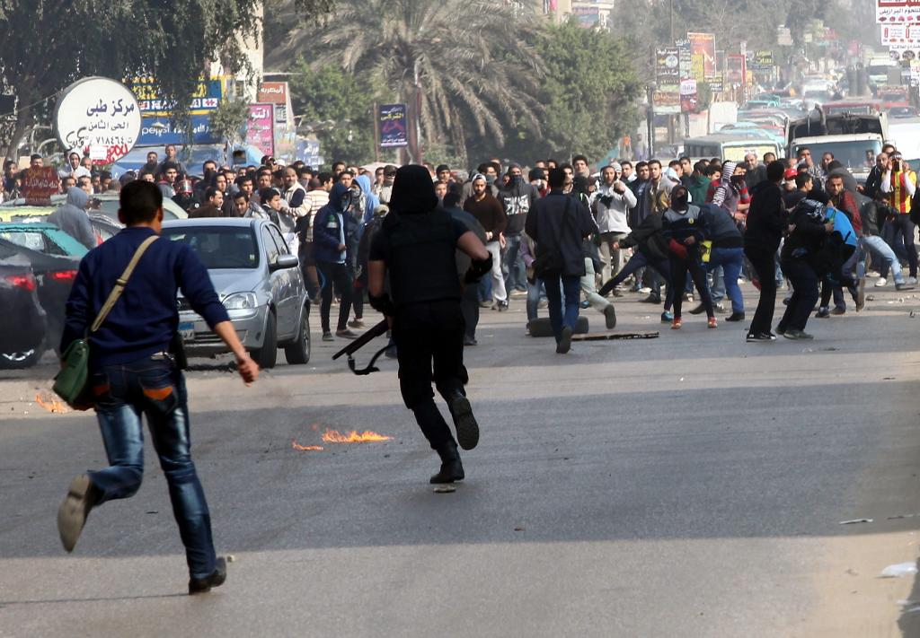 Ενας νεκρός σε συγκρούσεις μεταξύ αστυνομικών και ισλαμιστών στην Αίγυπτο