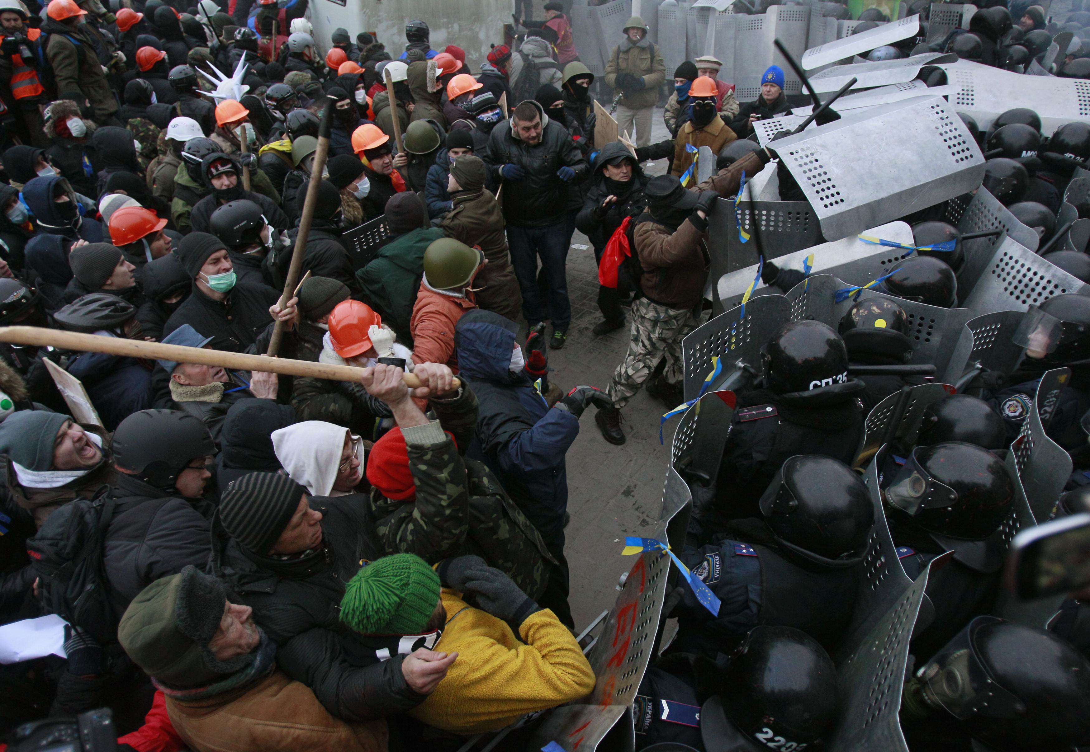 Страна уа новости украины. Евромайдан беспорядки. Массовые беспорядки на Украине.