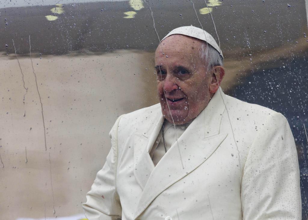 Θέλει να επισκεφθεί τις ΗΠΑ μέσα στο 2015 ο Πάπας Φραγκίσκος