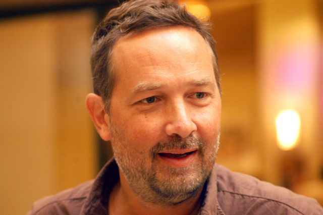 Φαίδων Παπαμιχαήλ: Ο Ελληνας που φωτίζει το Χόλιγουντ