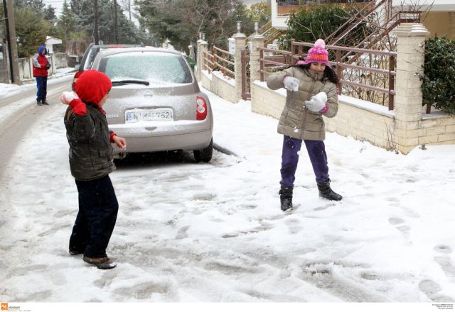 Κλειστά σχολεία σε περιοχές της βόρειας Ελλάδας λόγω του χιονιά