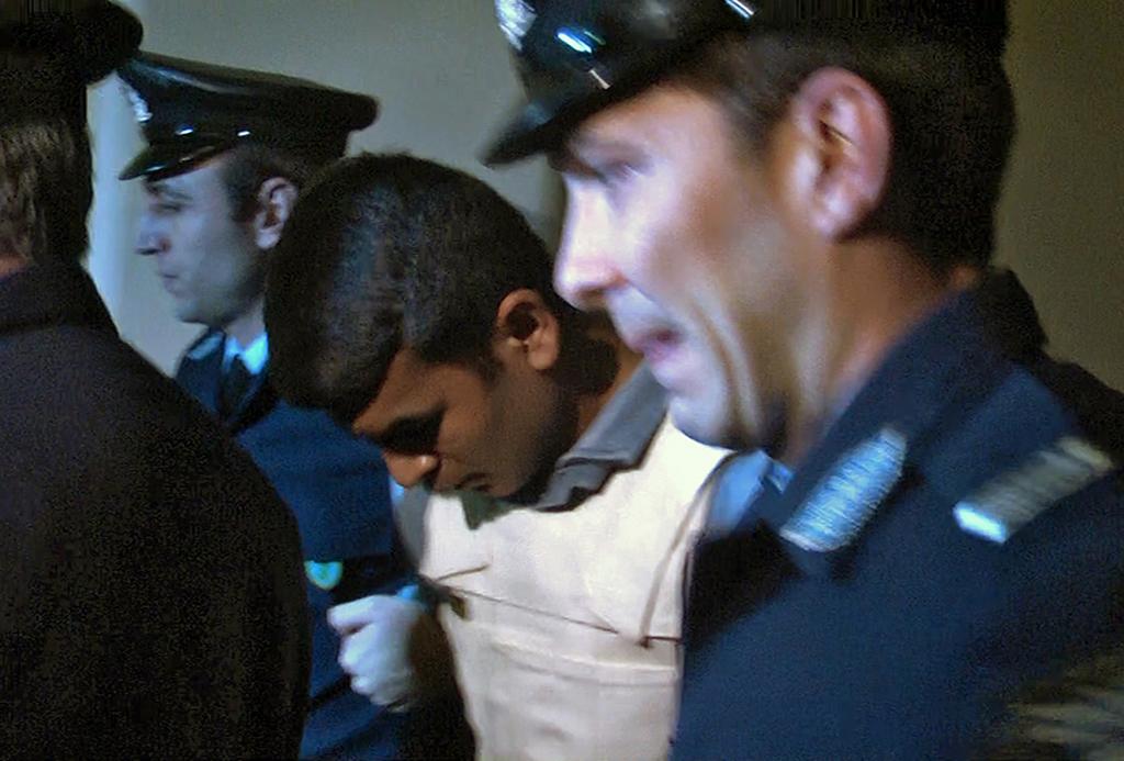 Ισόβια και 25 χρόνια στον Αχμέτ Βακάς που κακοποίησε τη 16χρονη Μυρτώ στην Πάρο