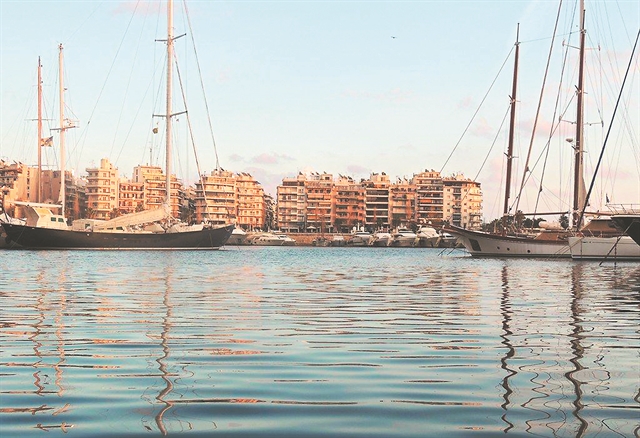 Γύρω από το λιμάνι…