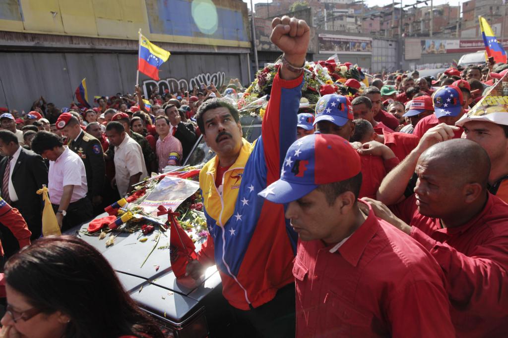 Η Βενεζουέλα και οι πρεσβείες της ανά τον κόσμο ετοιμάζουν εκδηλώσεις «θεοποίησης» του Τσάβες