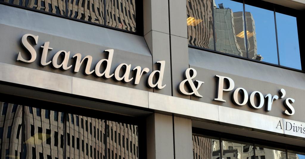 Standard & Poor’s: «Η πορεία της τουρκικής οικονομίας οδεύει προς μια ανώμαλη προσγείωση»