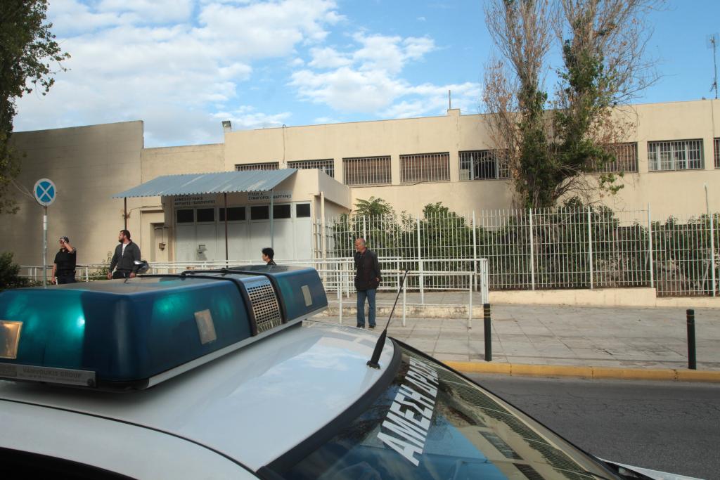 Ερώτηση 34 βουλευτών του ΣΥΡΙΖΑ για τις απάνθρωπες συνθήκες στο νοσοκομείο των φυλακών Κορυδαλλού